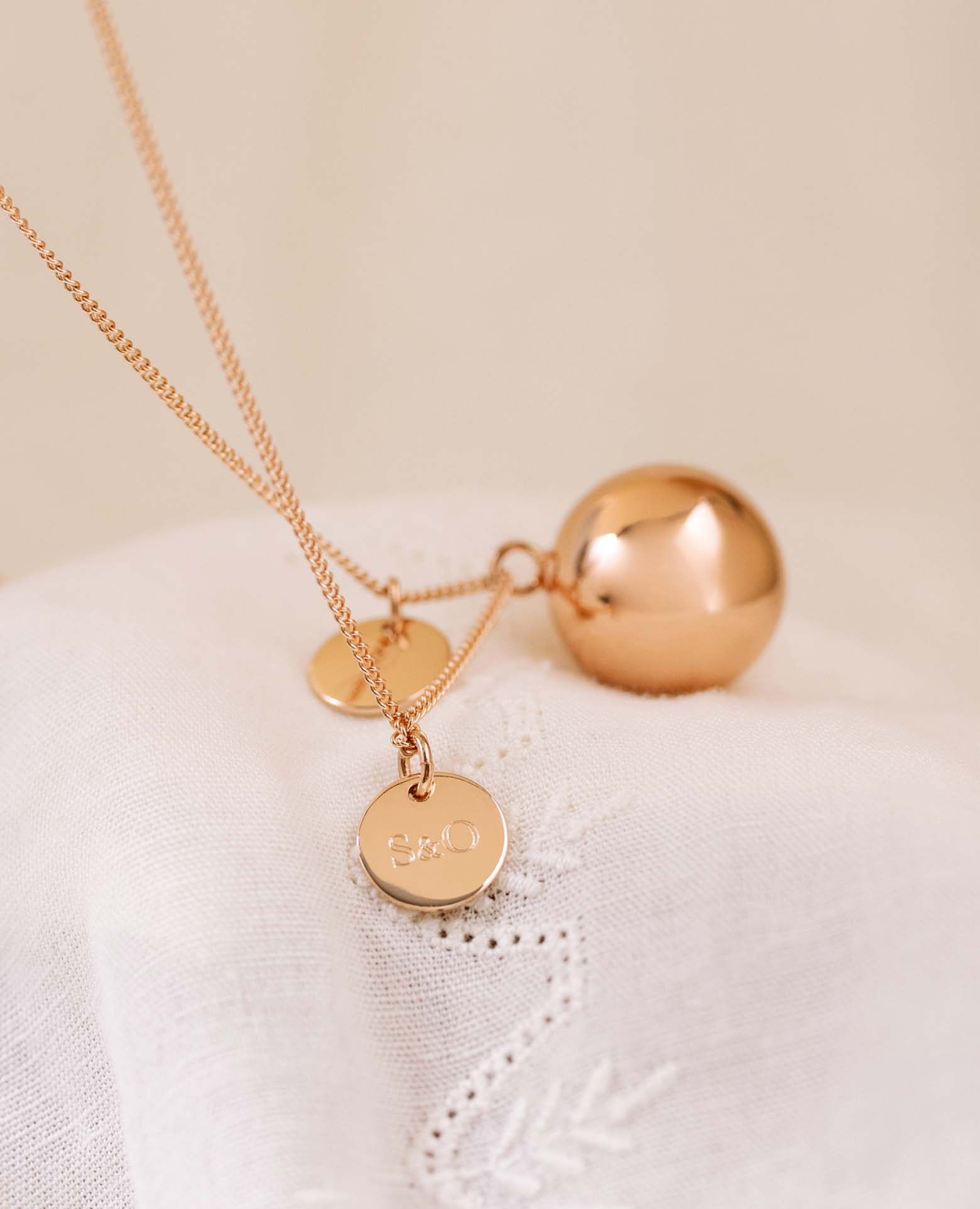 Personalisierte Klangkugel Schwangerschaft Kolibri <i>Nadia</i> Roségold