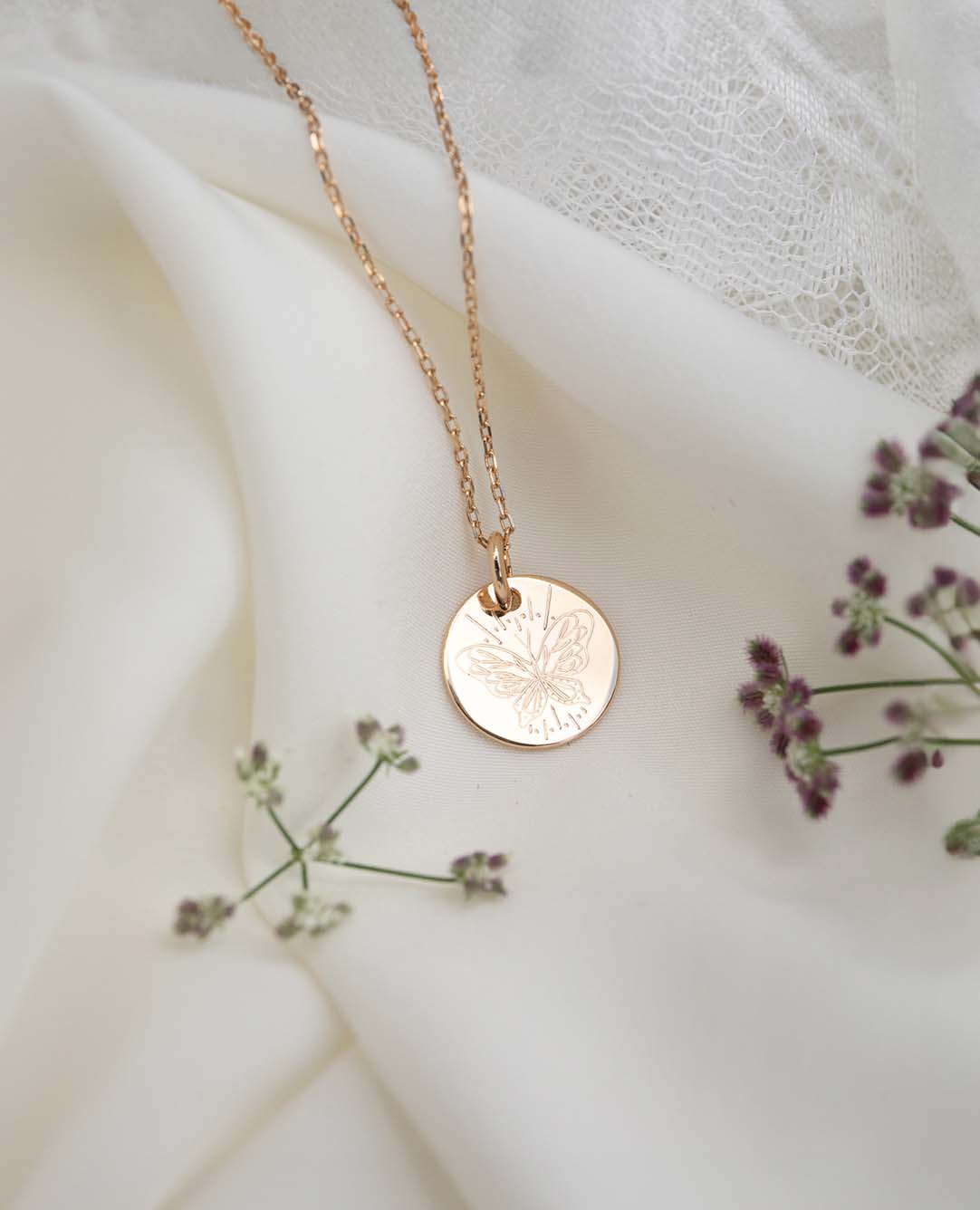 Taufmedaillon Schmetterling