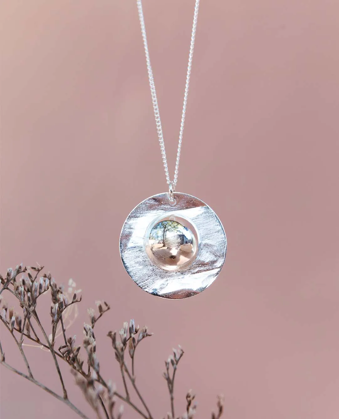 Klangkugel Schwangerschaft <i>Solveig</i> versilbert