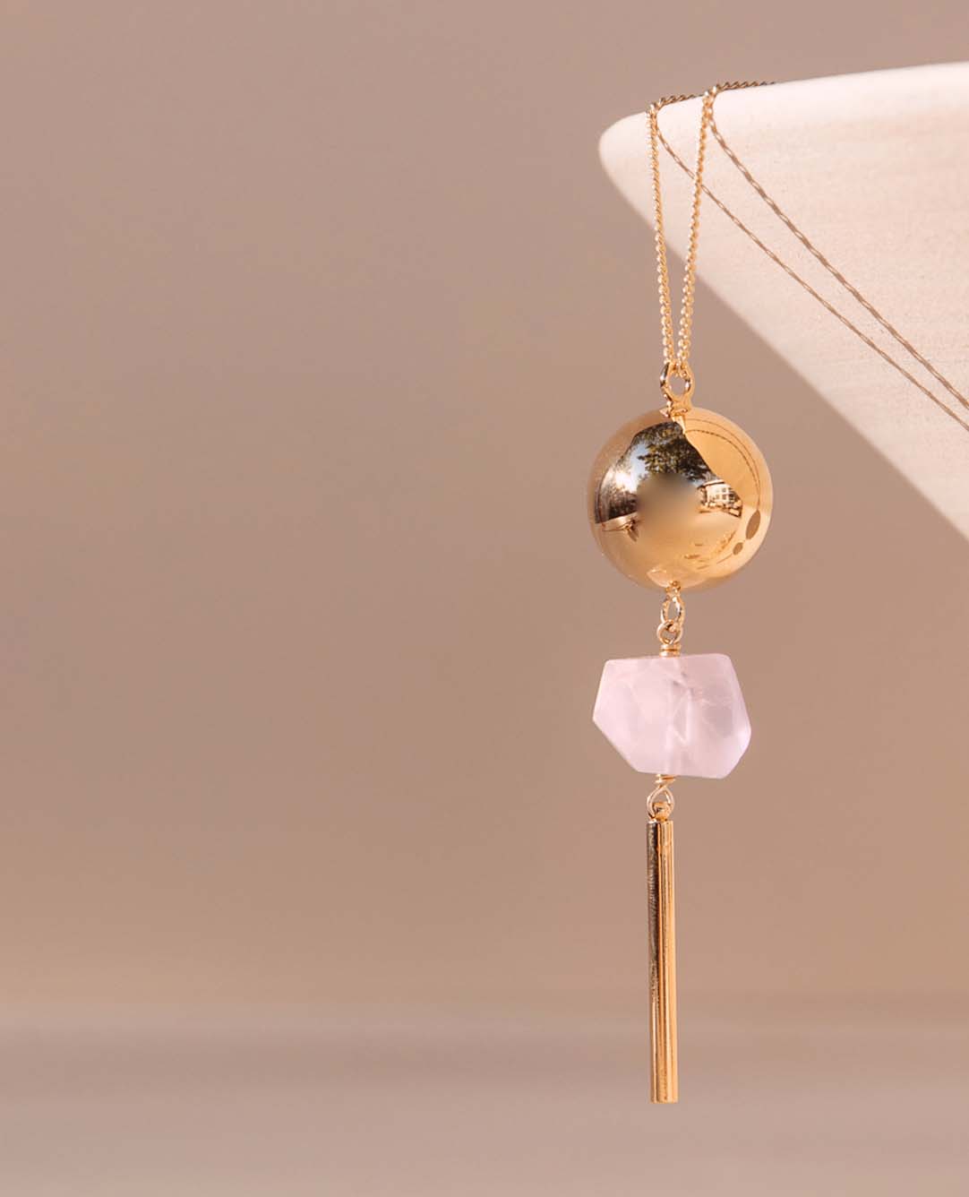 Klangkugel Schwangerschaft Pia aus Gold und Rosenquarz