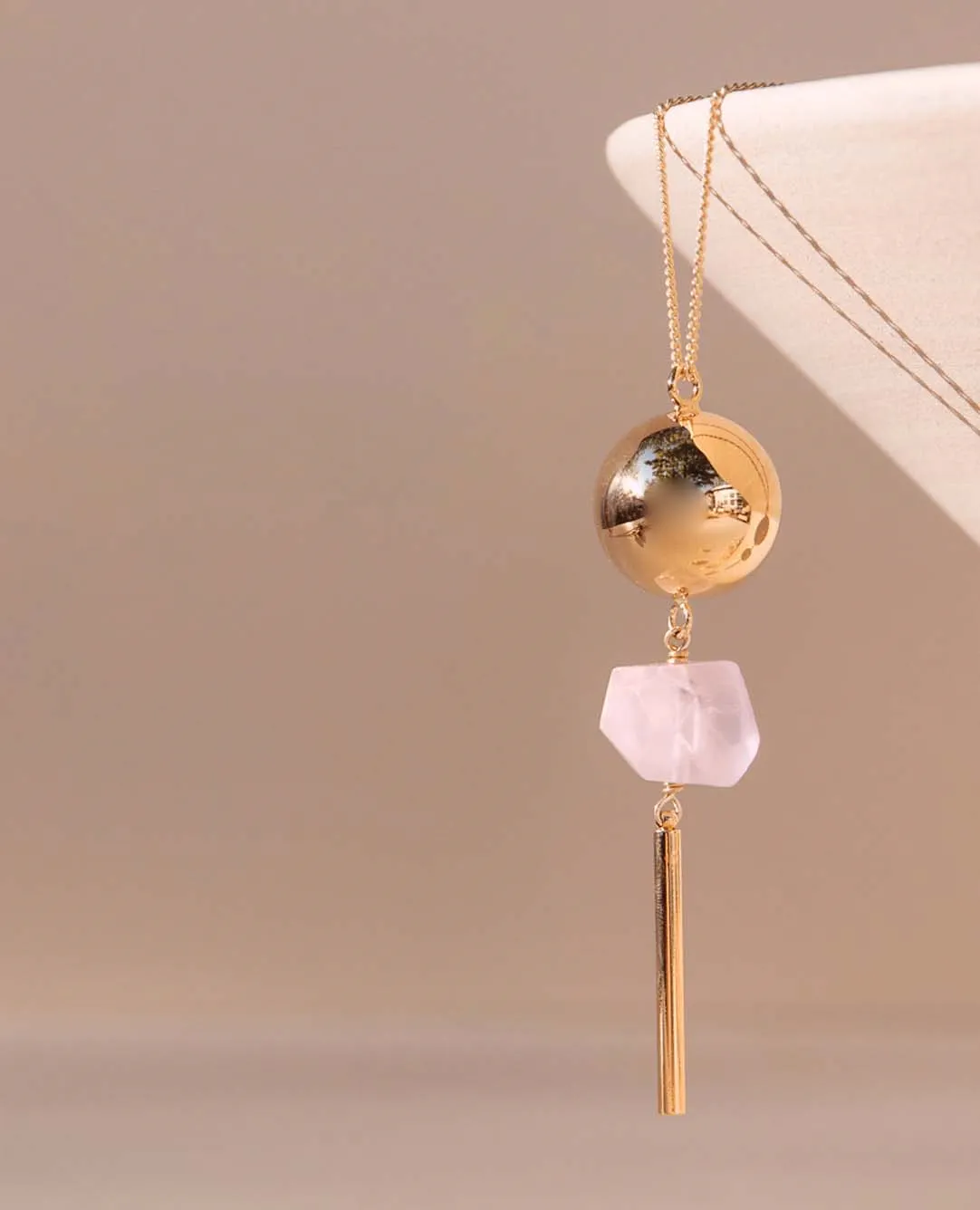 Klangkugel Schwangerschaft Pia aus Gold und Rosenquarz