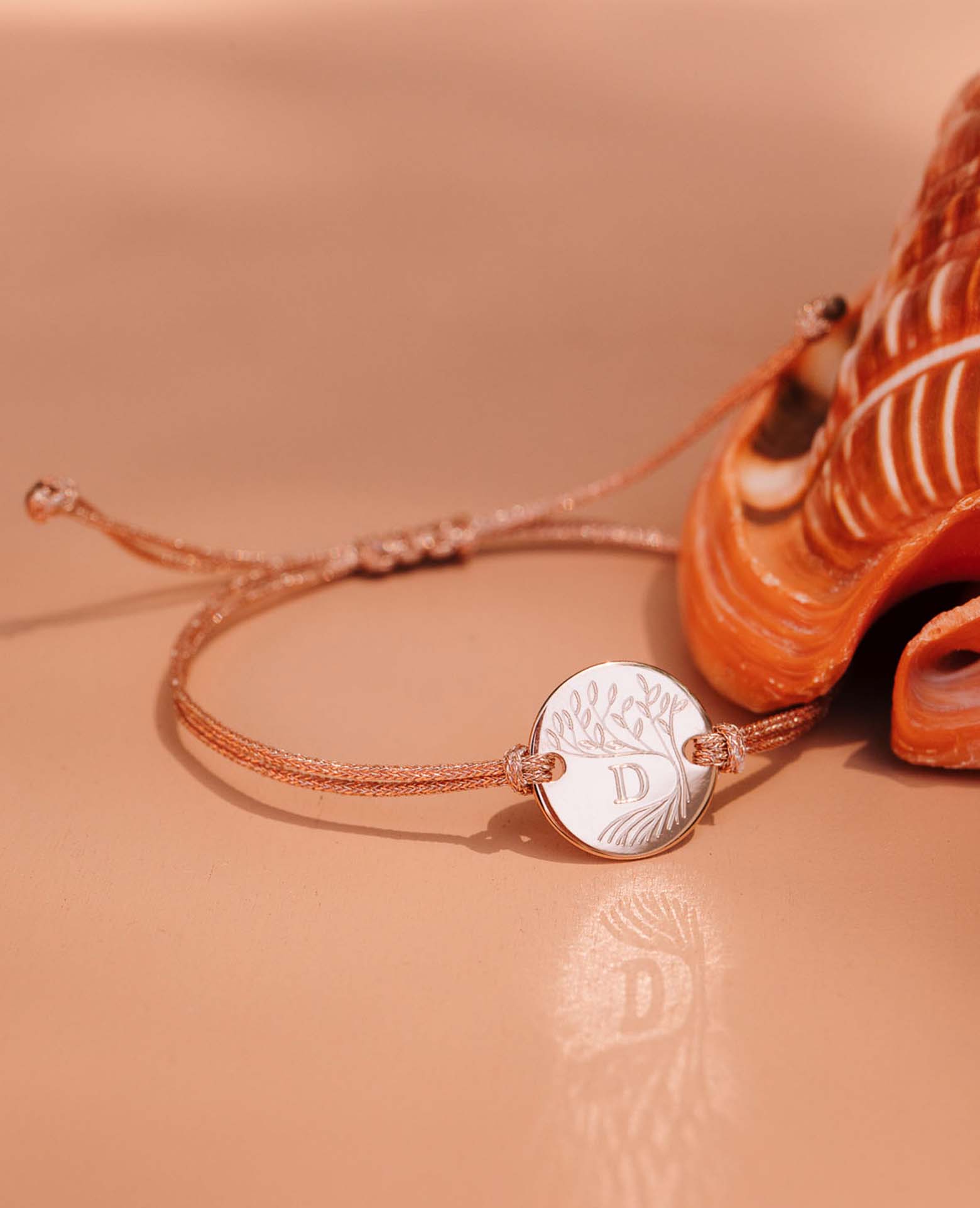 Personalisiertes Lebensbaum-Armband mit Initiale, rosévergoldet