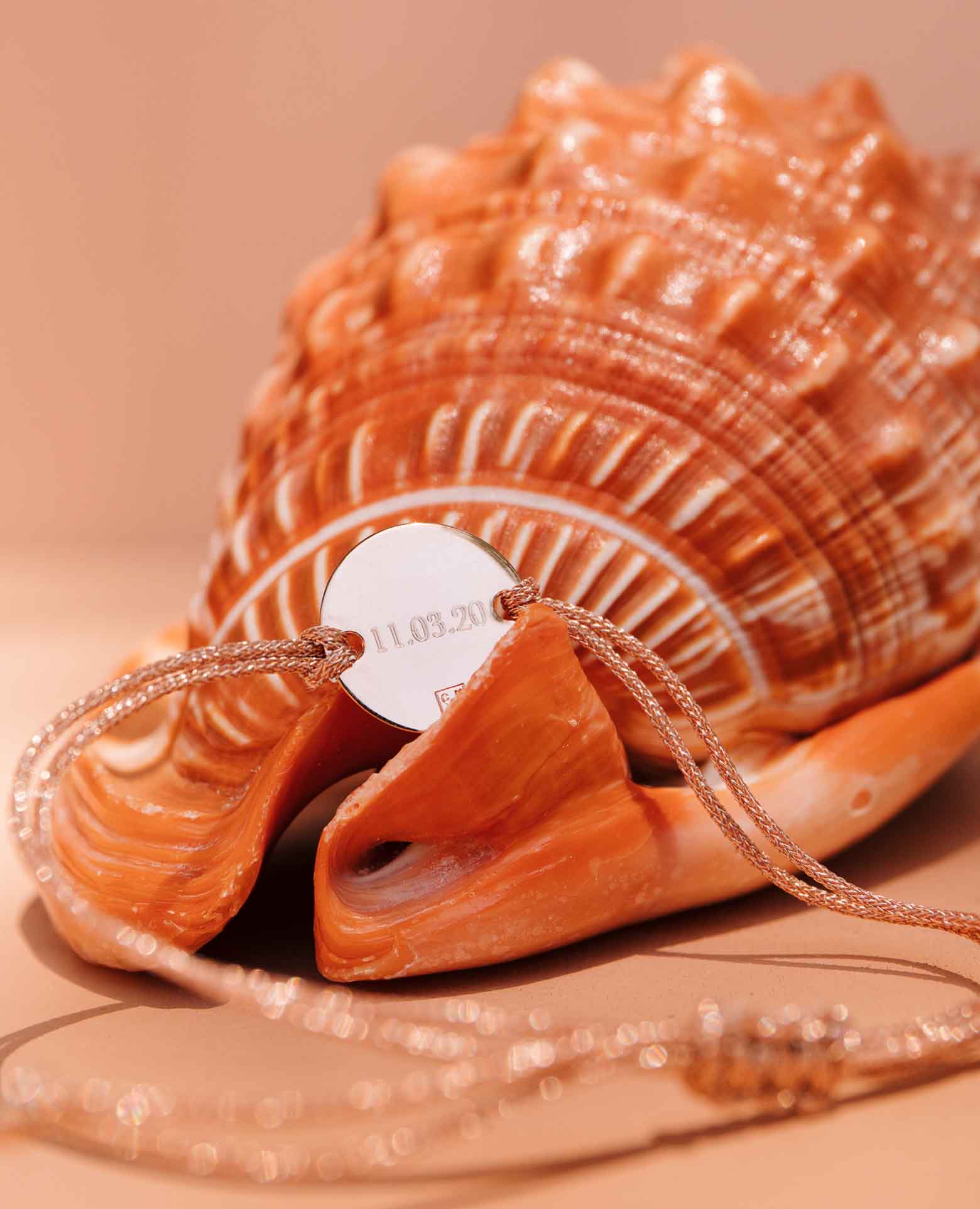 Personalisiertes Lebensbaum-Armband mit Initiale, rosévergoldet