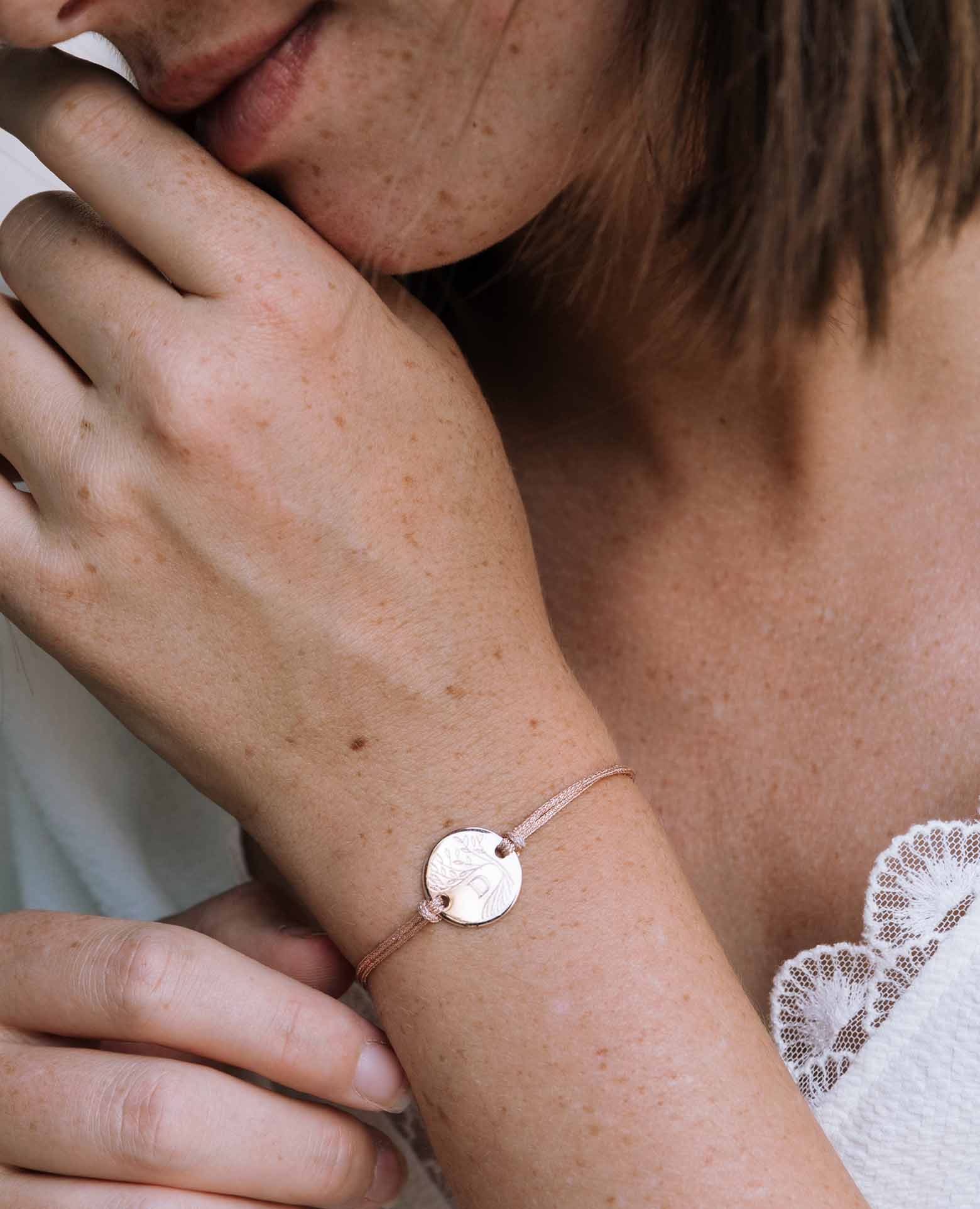 Personalisiertes Lebensbaum-Armband mit Initiale, rosévergoldet